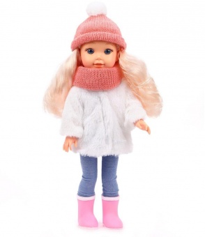Кукла Мия "Модные сезоны", зима, 38см.